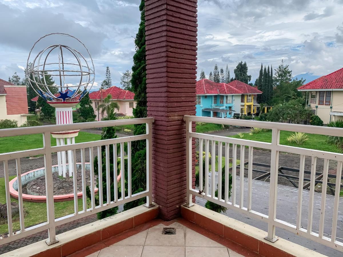 Beranda Istirahat Villa 4Br At Galaxy Resort Puncak Cikundul Extérieur photo